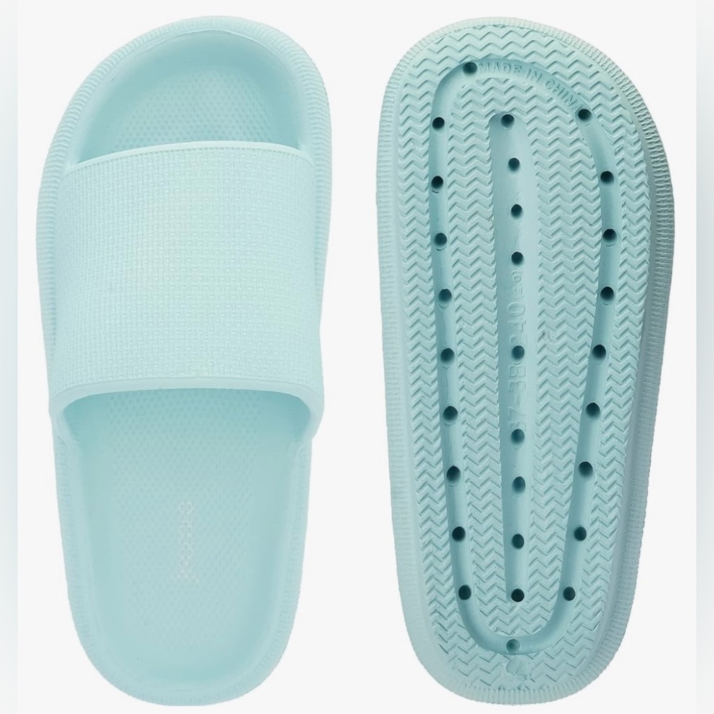 Lt Blue Pillow-Soft Sliders